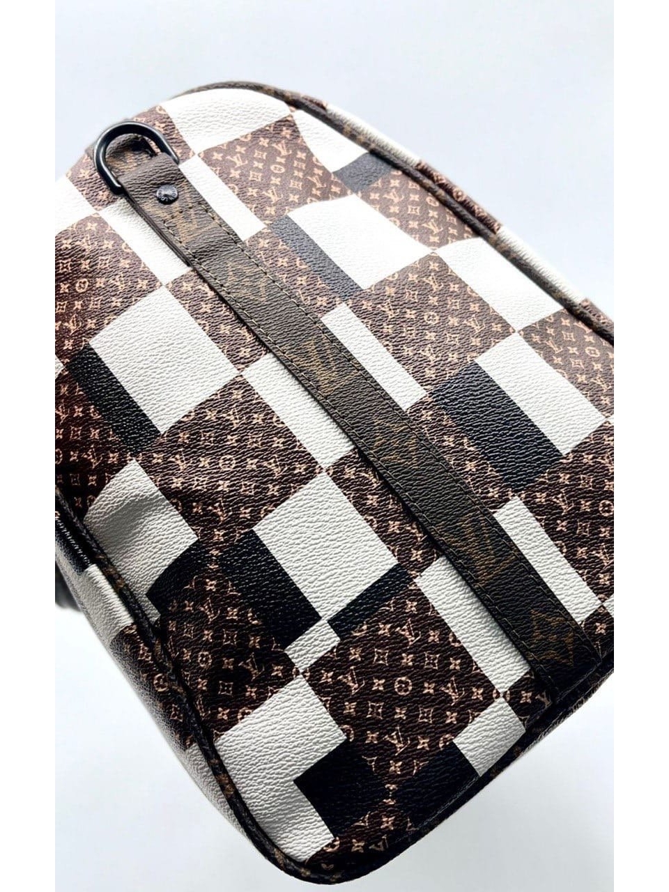 Сумка Louis Vuitton